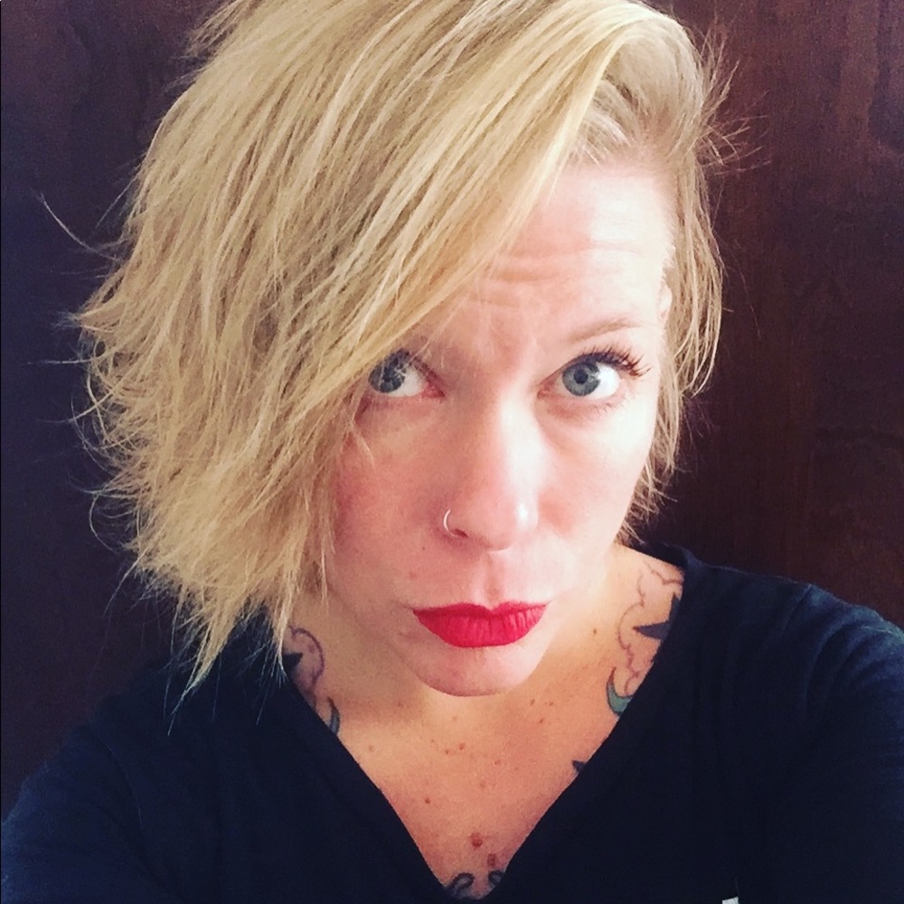 Meet your Posher, Jessica